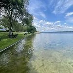 Mit Wasserterrasse - Mit Sauna Und Kamin - Inklusive Nebenkosten Hébergement de vacances *