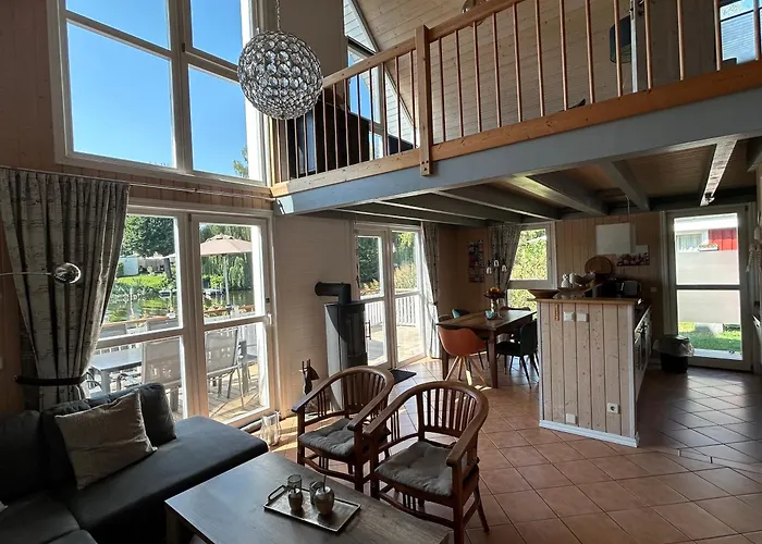 Mit Wasserterrasse - Mit Sauna Und Kamin - Inklusive Nebenkosten Wendisch Rietz